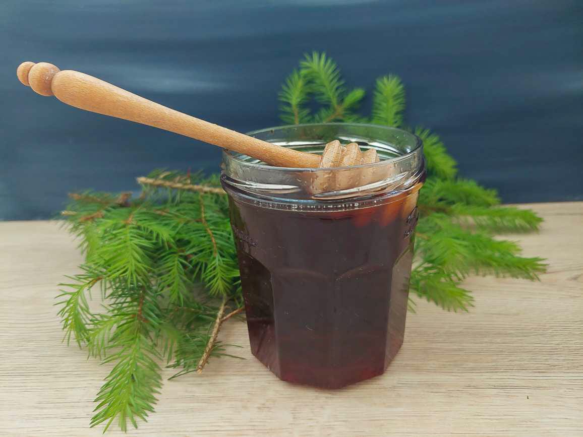 Spruce tip honey