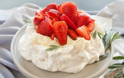 Strawberry Pavlova