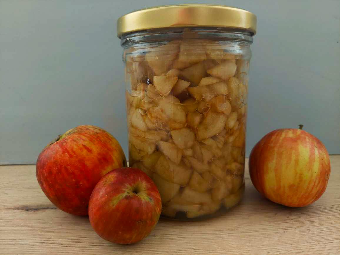 Dry-canning apples